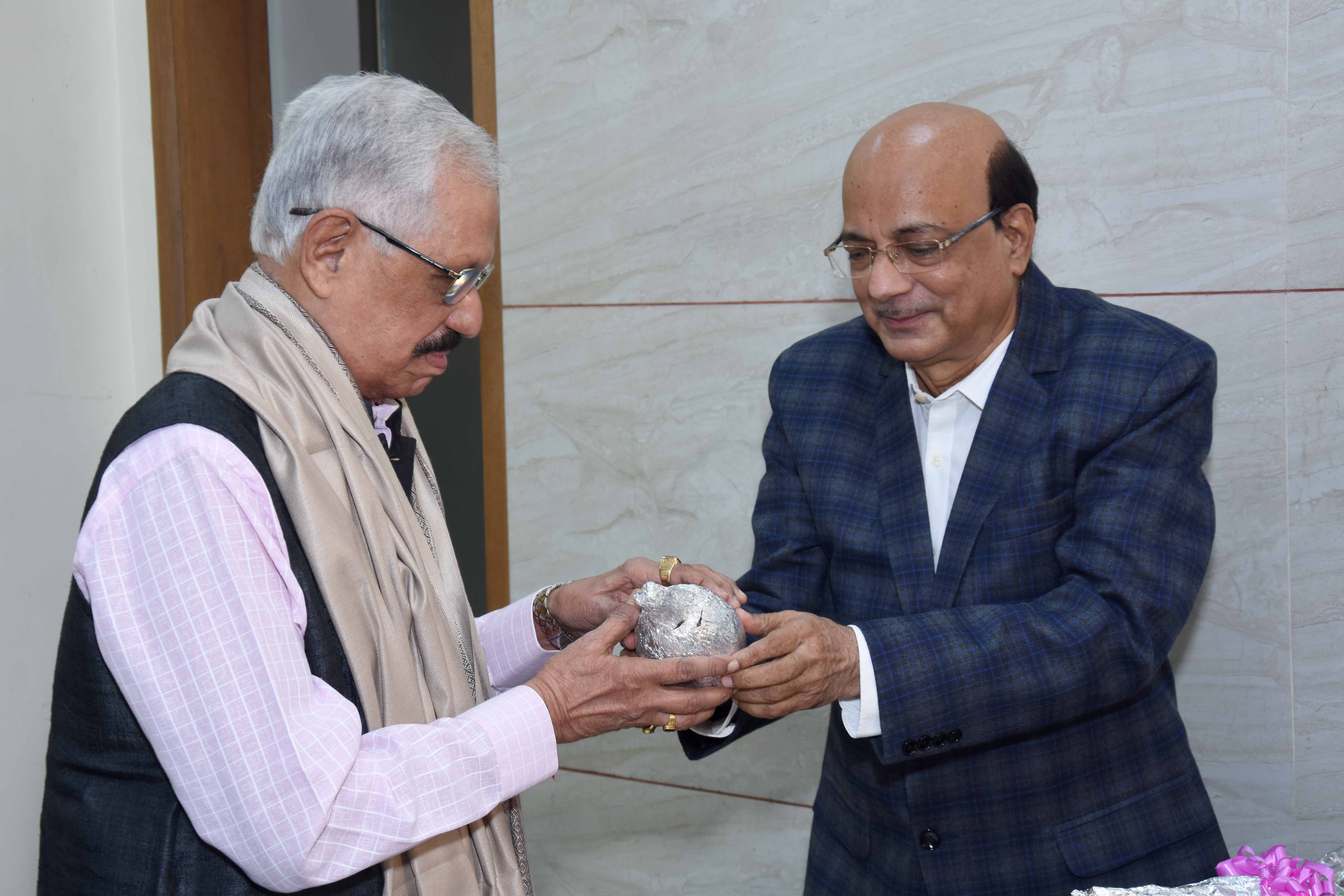 सारस्वत चैतन्य गौरव सोहळा - विशेष उपस्थिती - मा. श्री. किशोर रांगणेकर